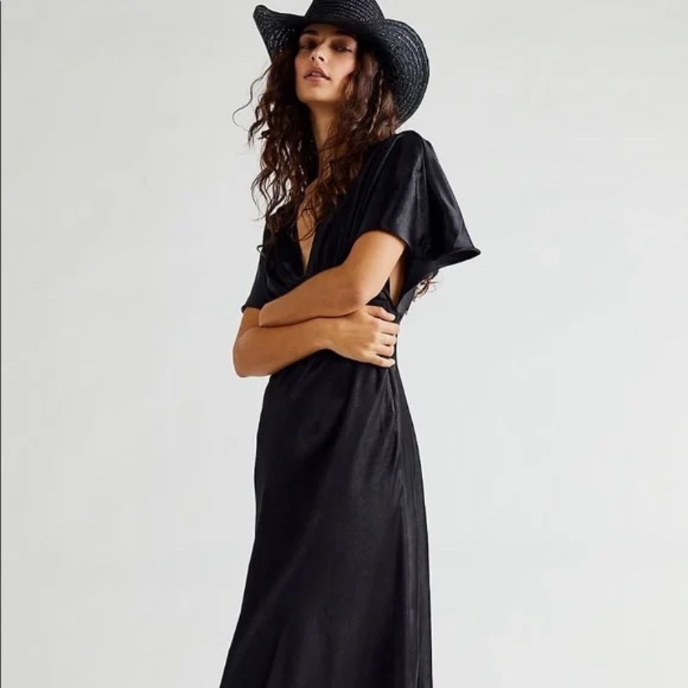 Free People X REVOLVE Beatrice Maxi Dress in Black size 10 - brand new with tags